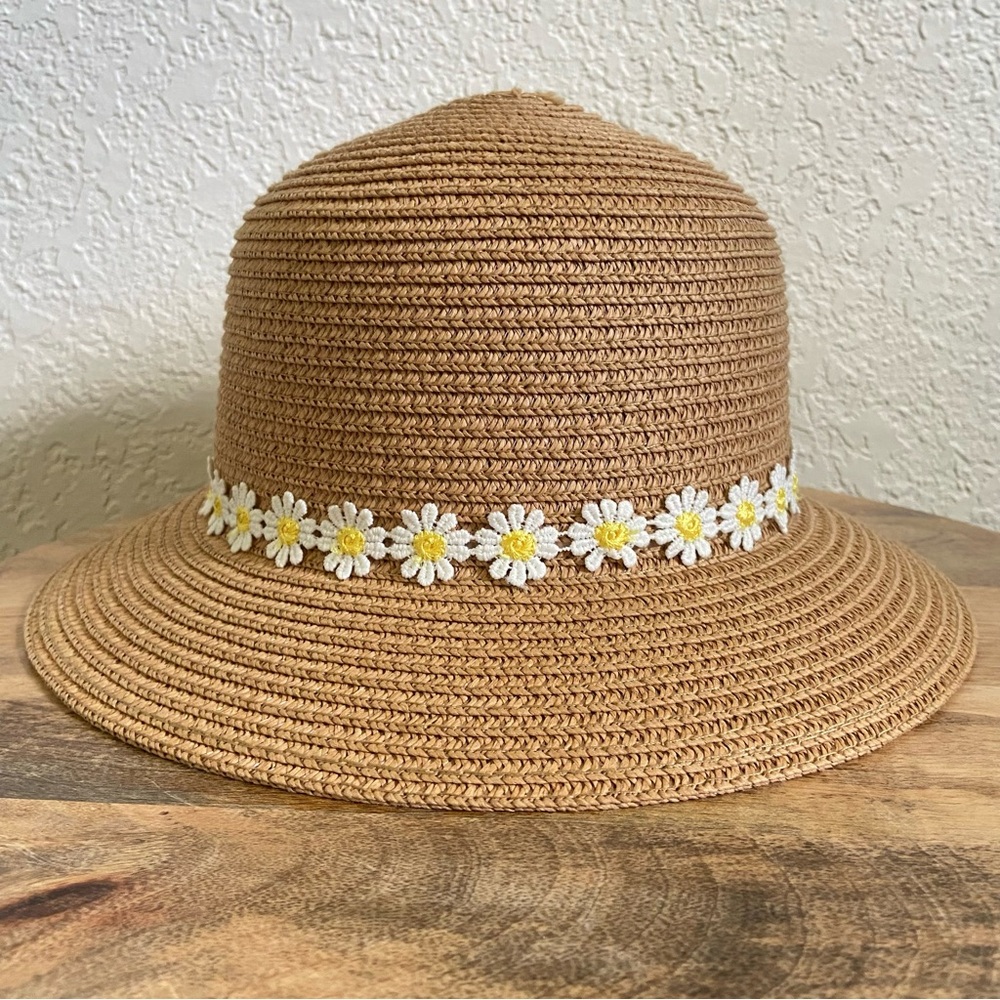 Daisy Band Straw Hat